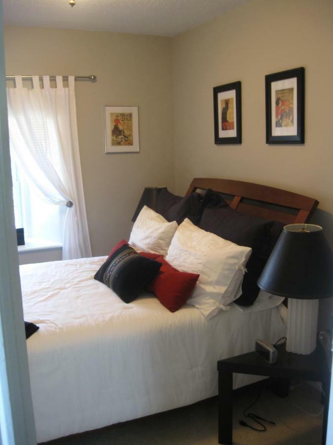 The Old Shipman House Bed & Breakfast Kemptville Extérieur photo